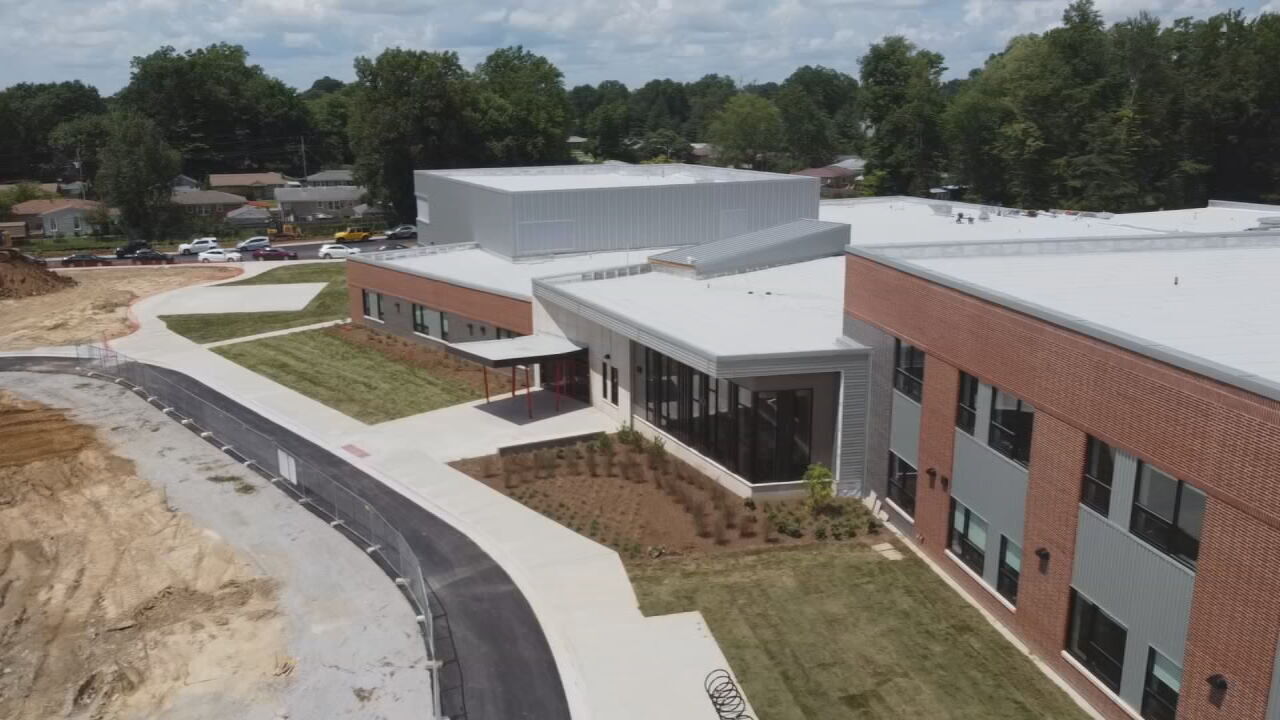 JCPS cuts ribbon on new $16.5M Indian Trail Elementary School